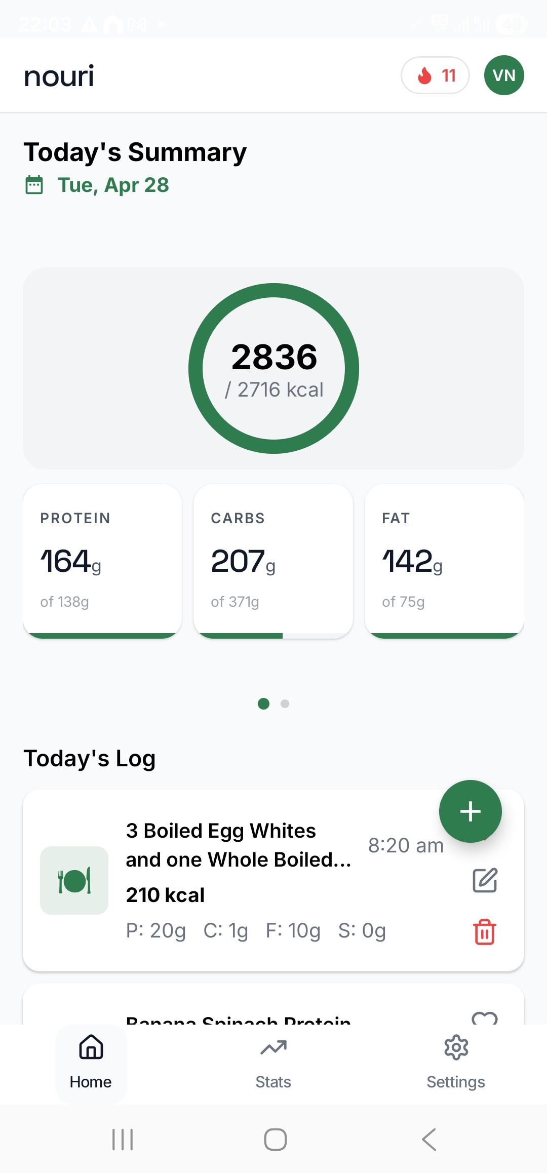 Healthy Bears Home screen — calorie ring at 2,836 of 2,716 kcal with macro pills and the day's meal log